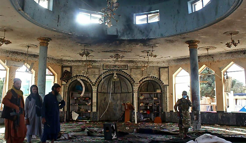 Explosion strikes Afghan mosque during prayers